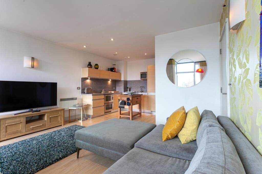 Iconic Luxury Manchester Apartment Buitenkant foto