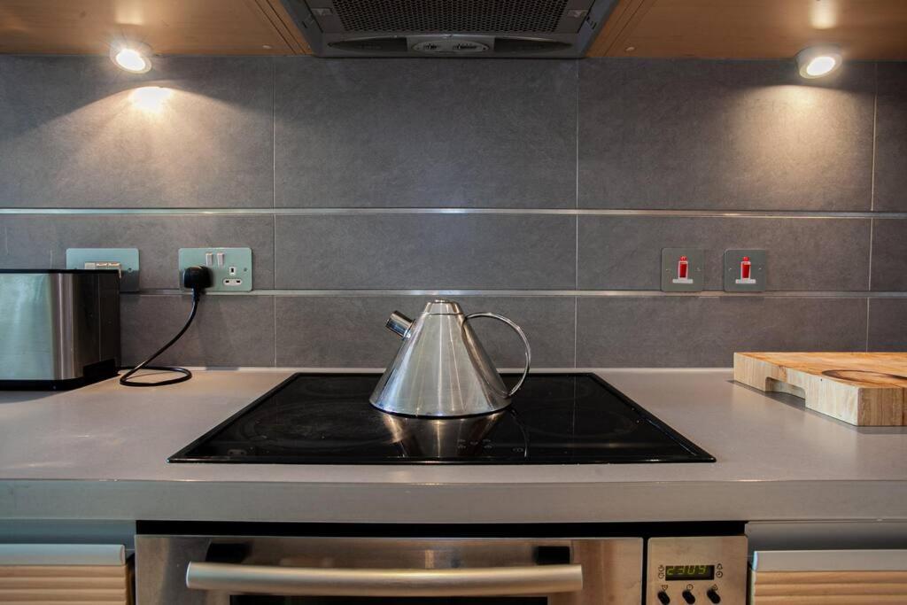 Iconic Luxury Manchester Apartment Buitenkant foto